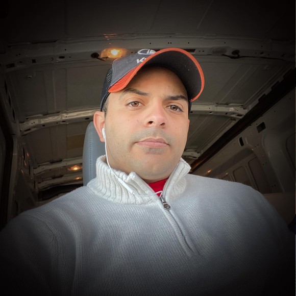 Meet your Posher, Julio - Picture 1 of 1